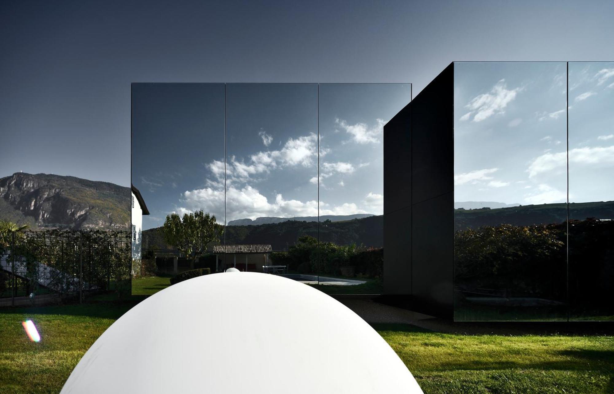 Mirror Houses Bolzano Exterior photo
